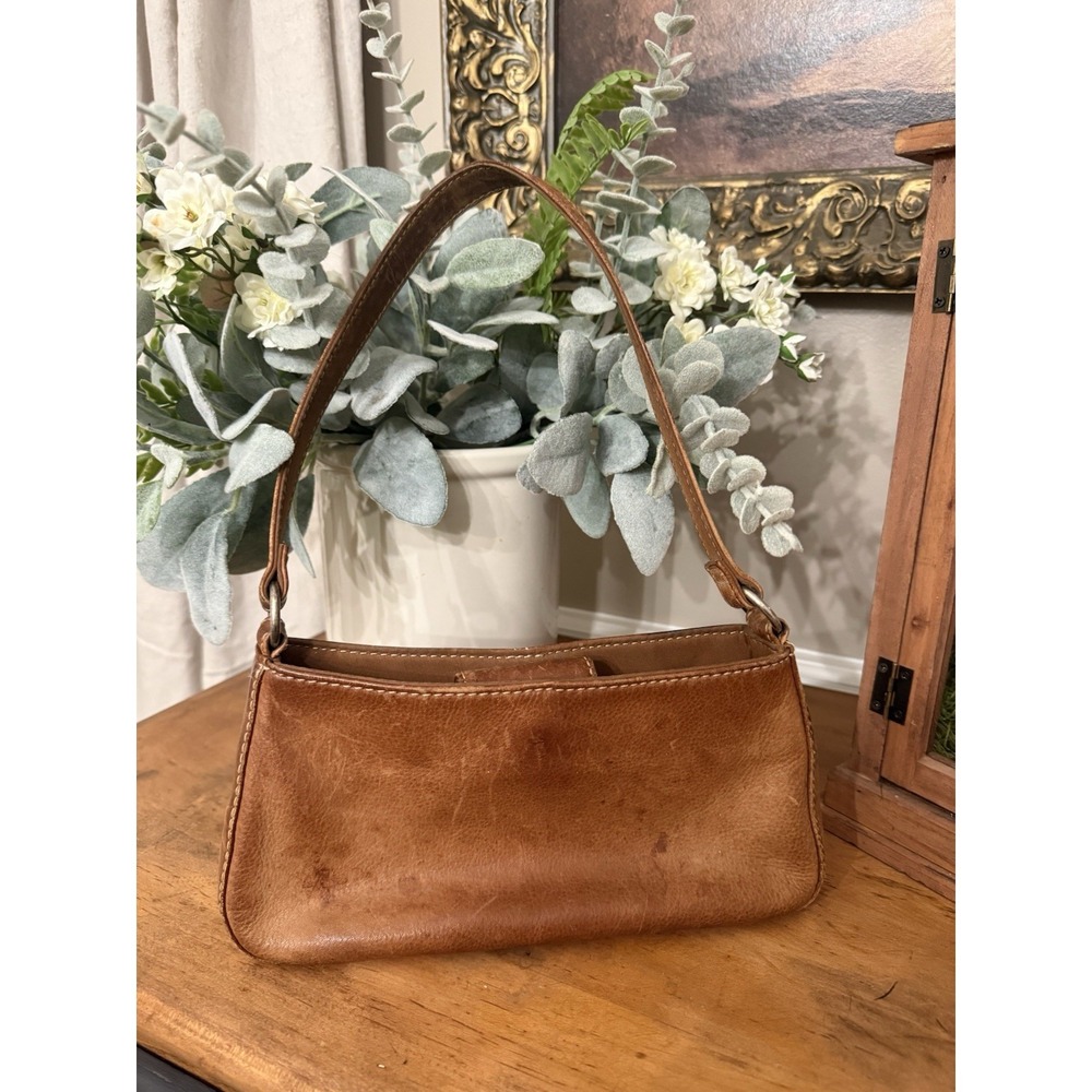 Vintage Brown Leather Y2K Shoulder Bag